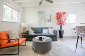 The Modern I Sleep 5 I Close to Downtown I Roku TV